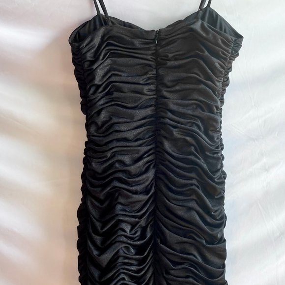 Black and gold mini dress petite - Picture 5 of 5